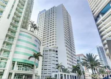 Main picture of The Sail Condo