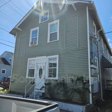 Main picture of 2300 Valence St