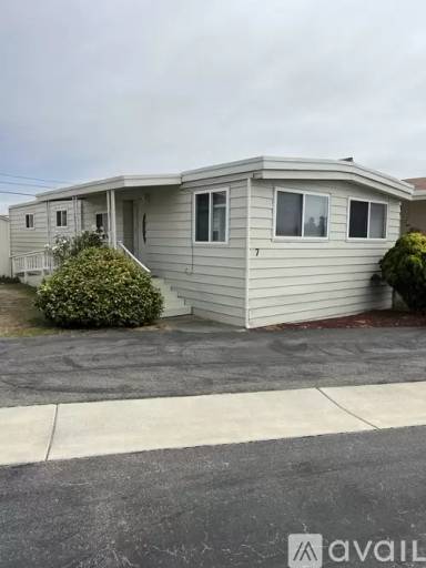 Main picture of 9540 Avonne Ave