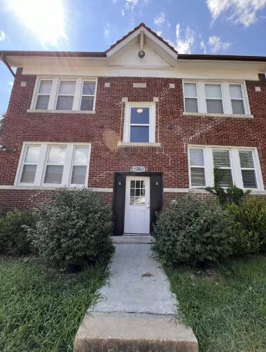 Main picture of 2715 Arkansas Ave