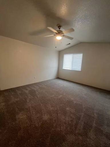 Main picture of 2677 Paloma Ave