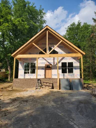 Main picture of 807 S Lindell Rd