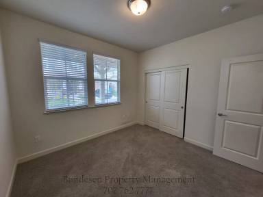Main picture of 7610 Wildrose Way