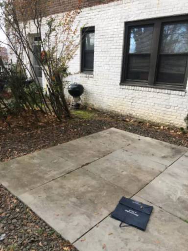 Main picture of 300 Hayward Ave