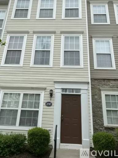 Main picture of 21766 Dryden Ct