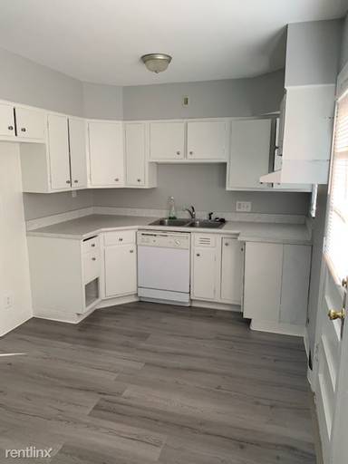 Main picture of 1263 S James Rd