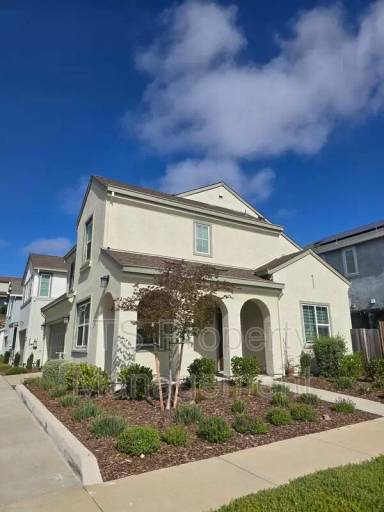 Main picture of 3217 Sunny Gate Ln