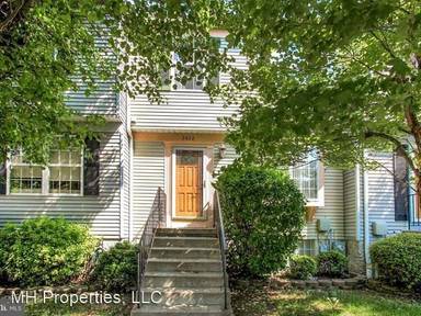 Main picture of 2022 Newhaven Dr