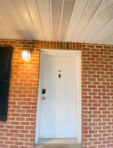 Main picture of 148 E University Dr