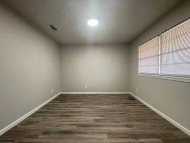 Main picture of 3608 Kerrville Ave
