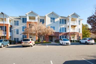 Main picture of 726 Portstewart Dr