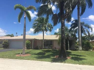 Main picture of 10945 NW 40th St