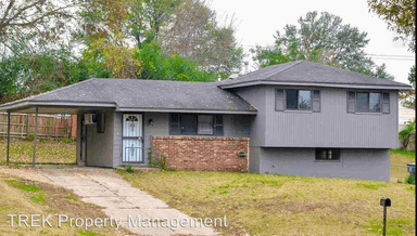 Main picture of 735 Ledbetter Ave