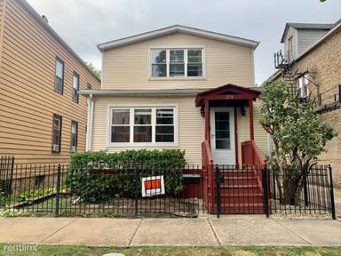 Main picture of 2178 N Maplewood Ave