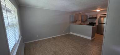 Main picture of 1007 Sloan St