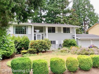 Main picture of 12240 SE 61st St