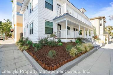 Main picture of 240 W Cedar St