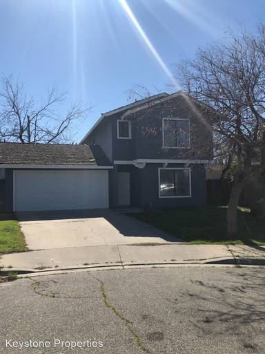 Main picture of 690 Exeter Ln