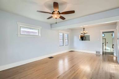 Main picture of 2001 S Sherman St