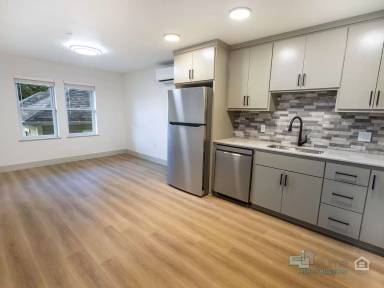 Main picture of 920 7th St