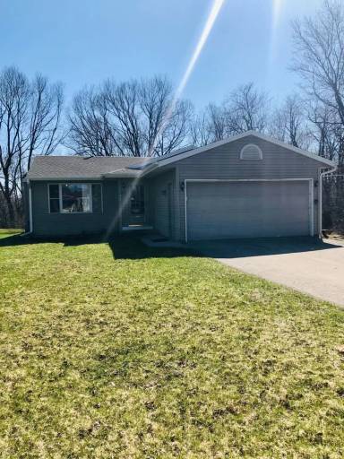 Main picture of 817 Crystal Dr