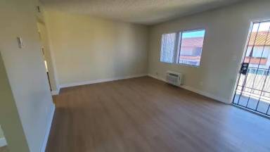 Main picture of 1230 Hillandale Ave