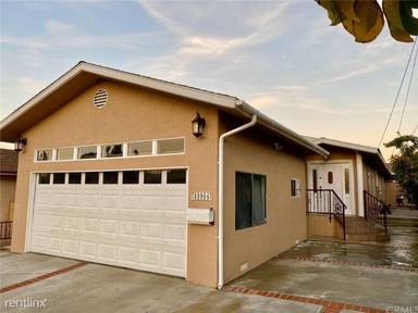 Main picture of 25904 Hillworth Ave