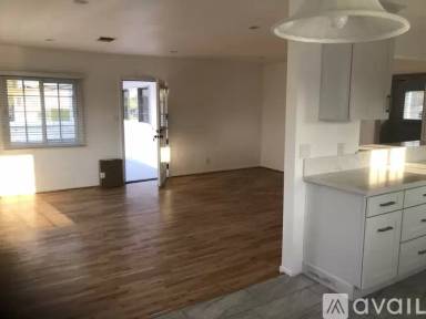 Main picture of 951 McCarthy Ct