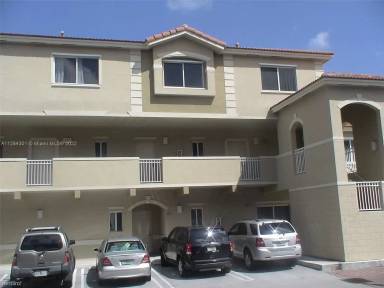 Main picture of 7989 NW 8th St
