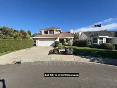 Main picture of 40 Saint Tropez Ct