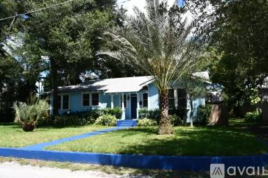Main picture of 3505 N Highland Ave