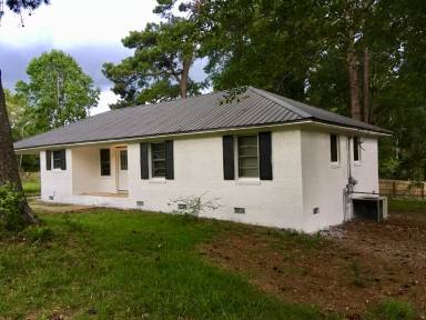 Main picture of 2422 Drexel Dr