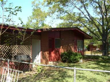 Main picture of 1900 S Flintlock Dr