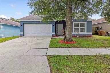 Main picture of 8849 Parliament Ct
