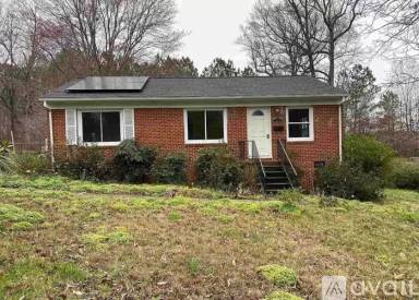 Main picture of 1404 Carolina Pines Ave