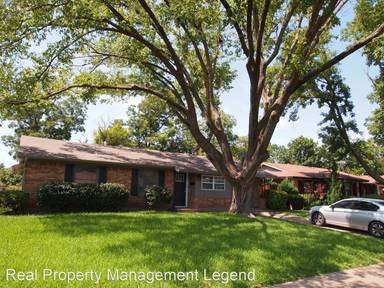 Main picture of 2546 Globe Ave