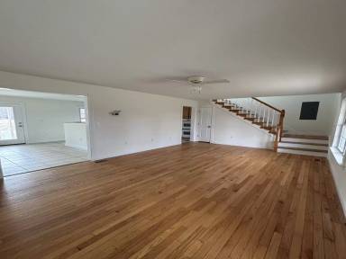 Main picture of 57 Thomas Dr