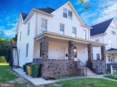 Main picture of 532 Beaumont Ave