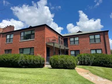 Main picture of Waterman Apartments