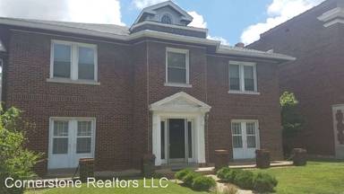 Main picture of 618 S Hanley Rd