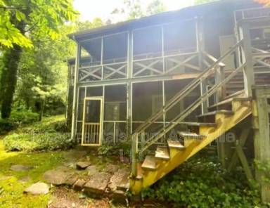 Main picture of 30 Craven Hill Cir