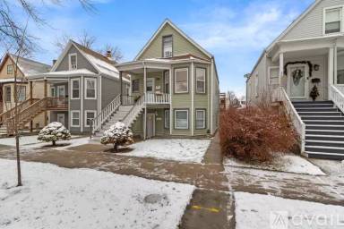 Main picture of 5024 W School St