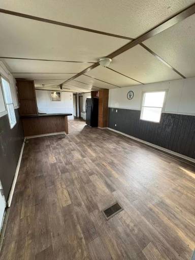 Main picture of 145 Galilee Ln