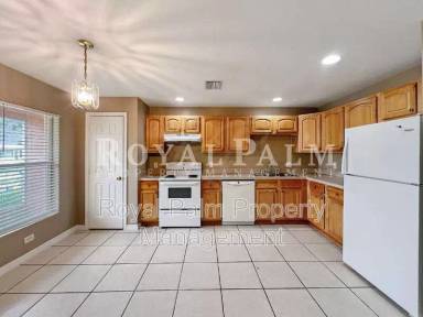 Main picture of 5221 27th St SW