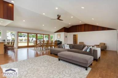 Main picture of 984 Waiholo St