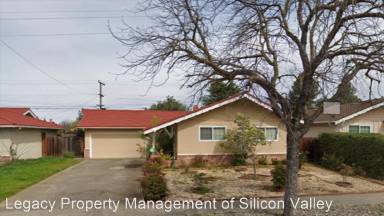 Main picture of 1689 Clovis Ave