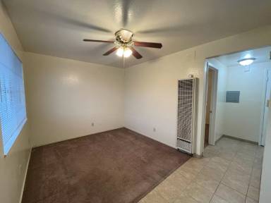 Main picture of 630 Lincoln Rd E