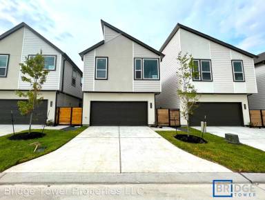 Main picture of 377 N Centro Cir