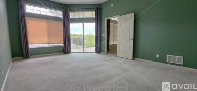 Main picture of 391 Riverbend Dr