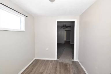 Main picture of 1918 N Byrkit St